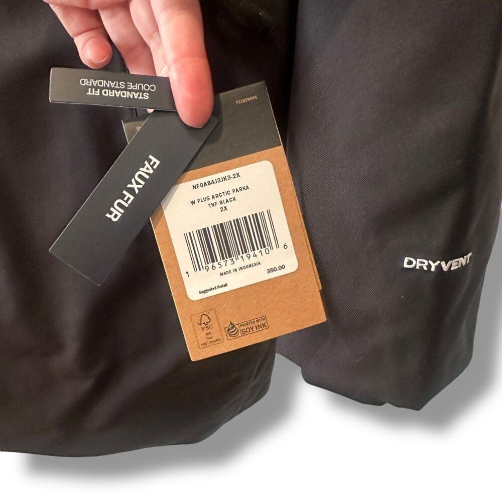 The North Face $350 Arctic Parka Insulated 600 Down TNF Women’s  2X Faux Fur - Picture 13 of 13